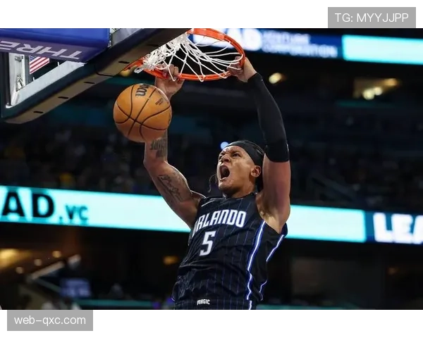 魔术班凯罗持球进攻开发 年轻核心战术角色扩展